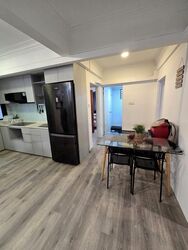 Lucky Plaza (D9), Apartment #492221261